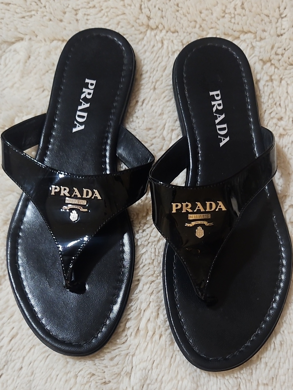 Prada Black Patent Leather Thong Sandals with Silver Logo